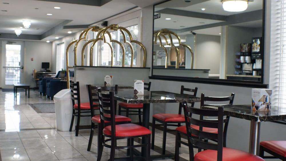 Rodeway Inn & Suites Nampa Extérieur photo